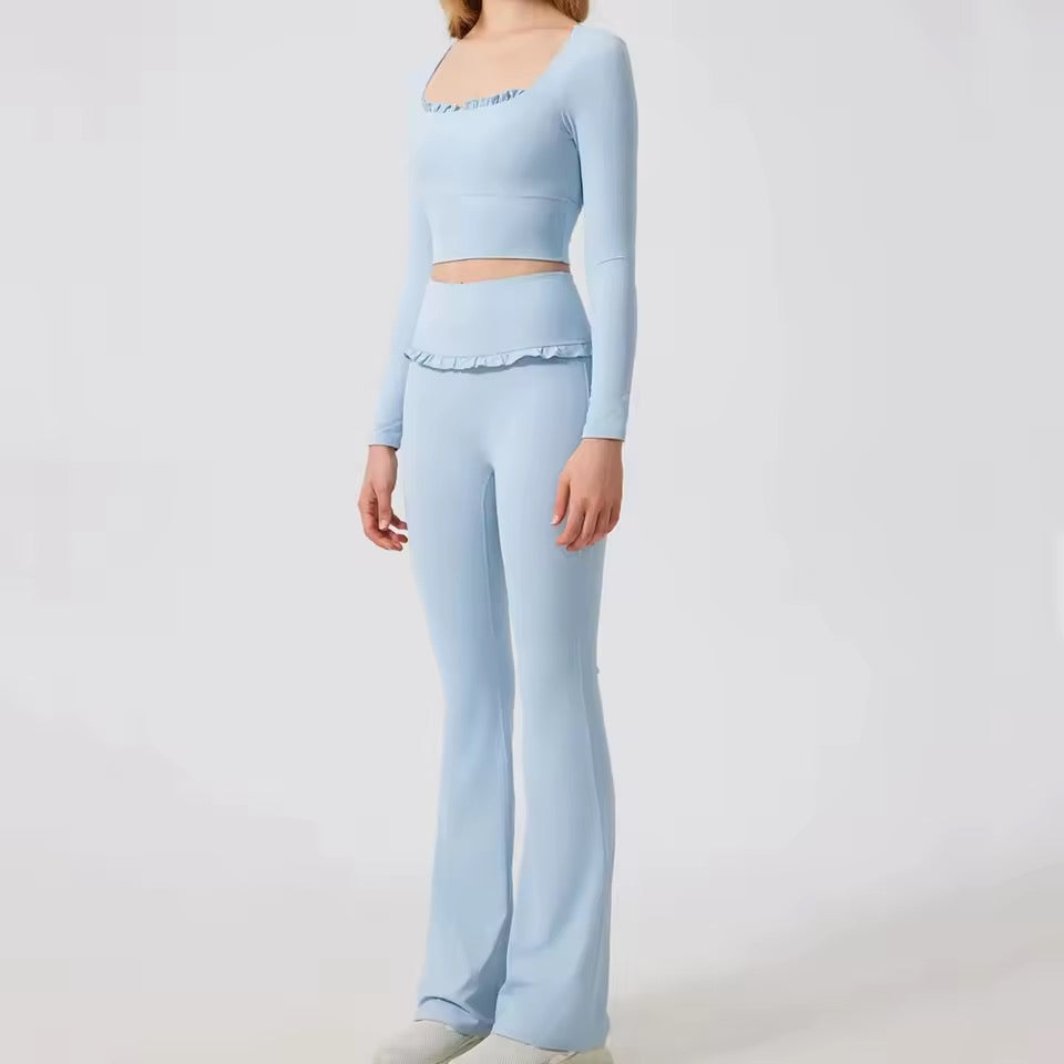 SYLA Grace 2-Piece Set – Long Sleeve Crop Top + Flared Pants