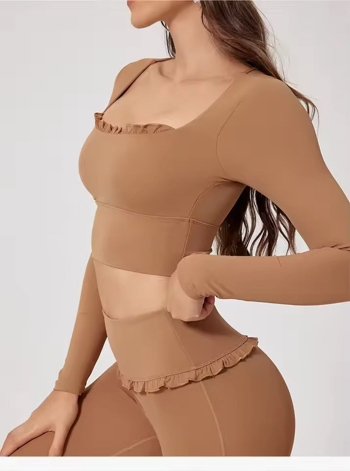 SYLA Grace 2-Piece Set – Long Sleeve Crop Top + Flared Pants