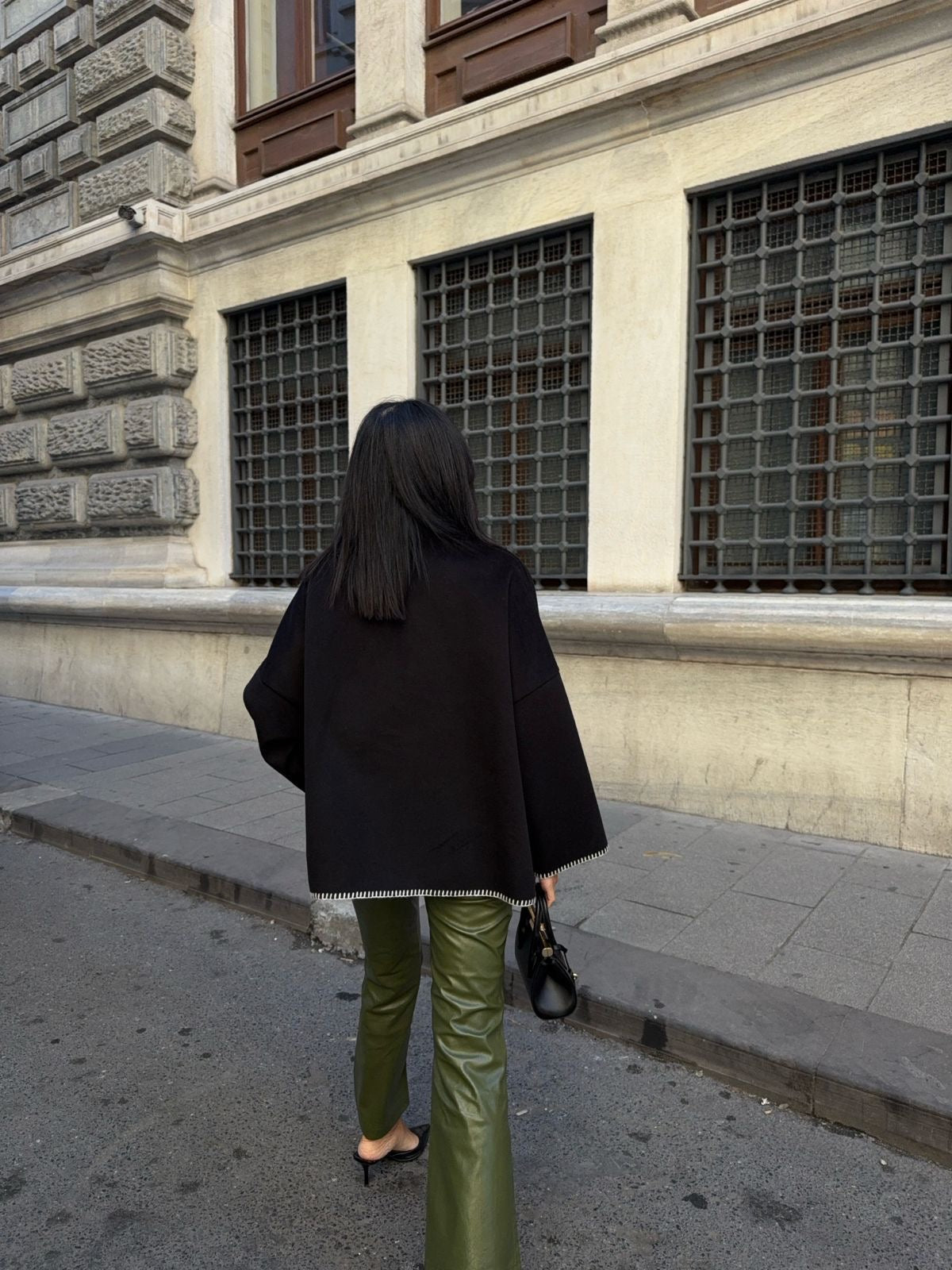 Éliora Structured Wool Cape Jacket